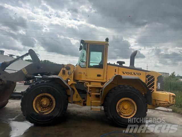 Volvo L 120 E Carregadeiras de rodas