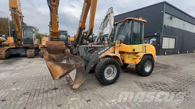Volvo L30B Carregadeiras de rodas
