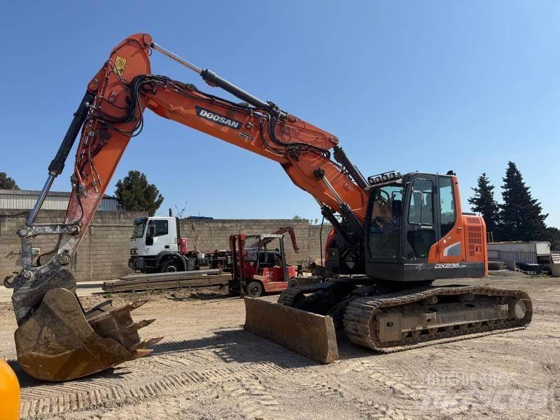 Doosan DX235LCR Escavadeiras de esteiras