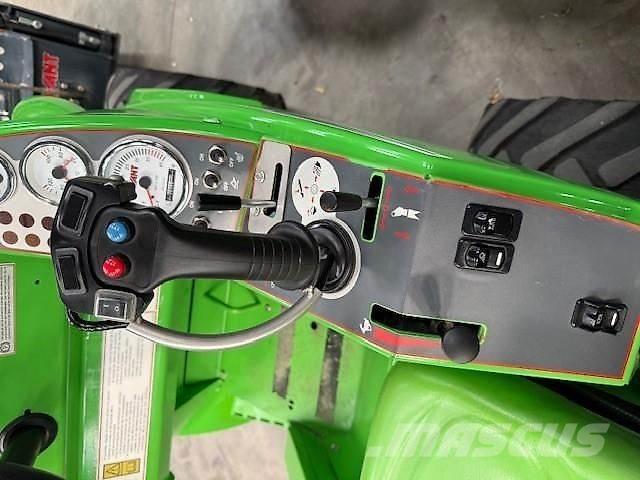 Avant 528 Minicarregadeiras