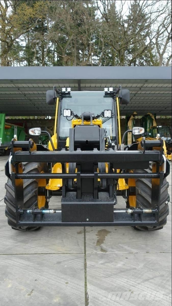 JCB TM 320 S Manipulador telescópico