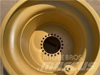 CAT 535C Pneus