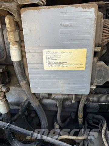 Kenworth W900L Outros