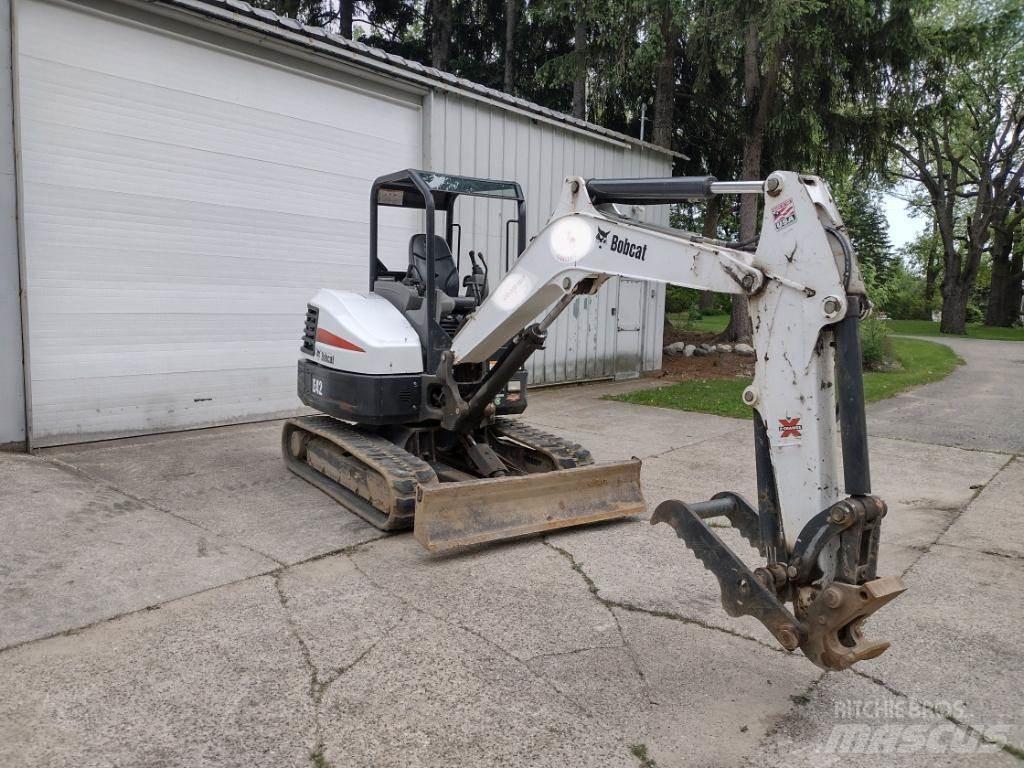 Bobcat E42 Miniescavadeiras