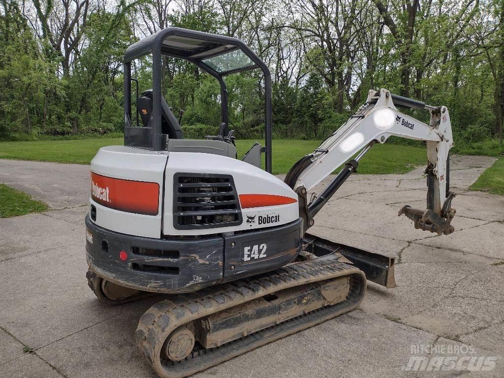 Bobcat E42 Miniescavadeiras