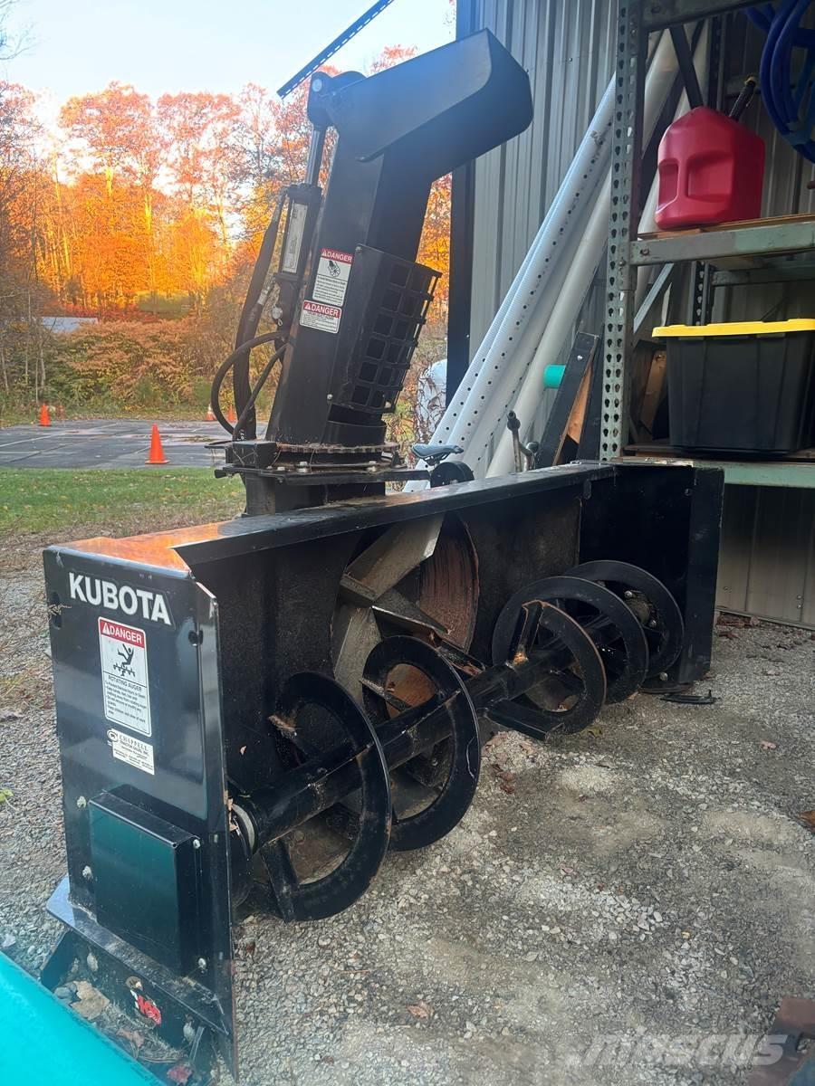 CASE 321F Carregadeiras de rodas