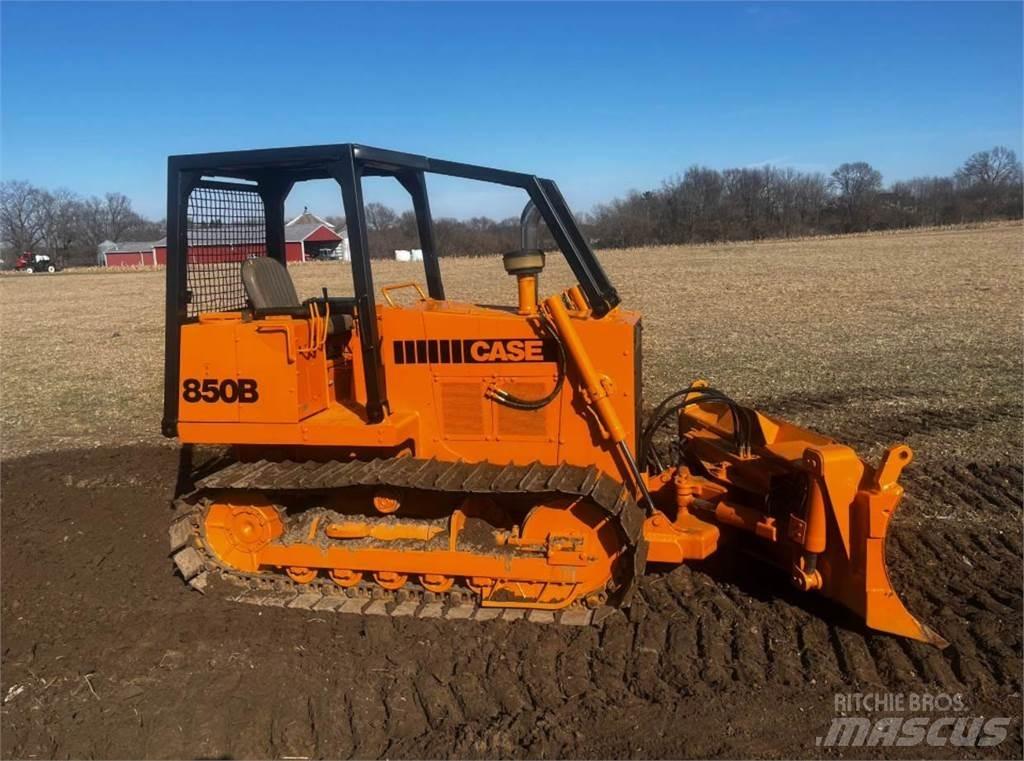 CASE 850B Dozers - Tratores rastos