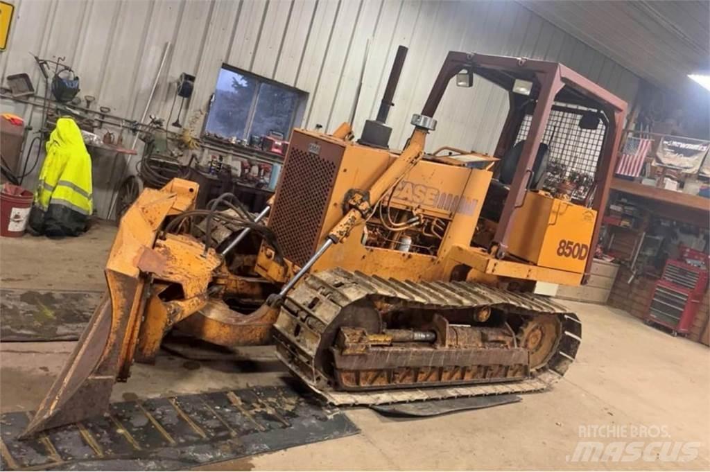 CASE 850D Dozers - Tratores rastos