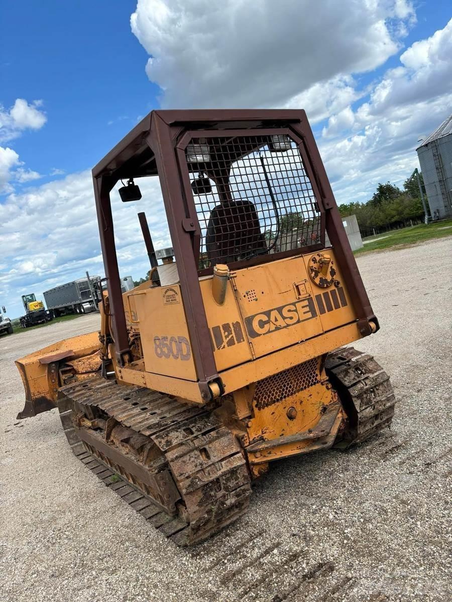 CASE 850D Dozers - Tratores rastos