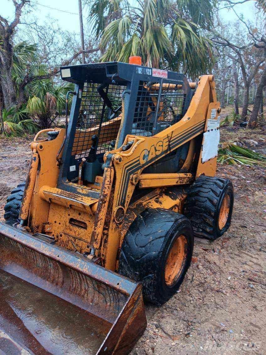 CASE 95XT Minicarregadeiras