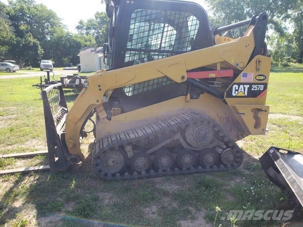 CAT 257D Minicarregadeiras