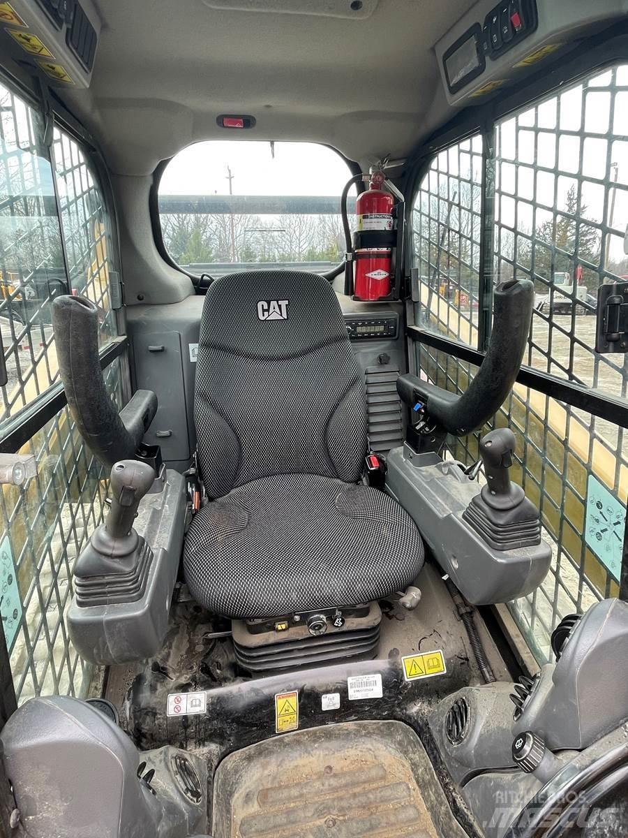 CAT 259D3 Minicarregadeiras