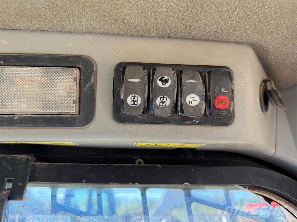 CAT 277D Minicarregadeiras