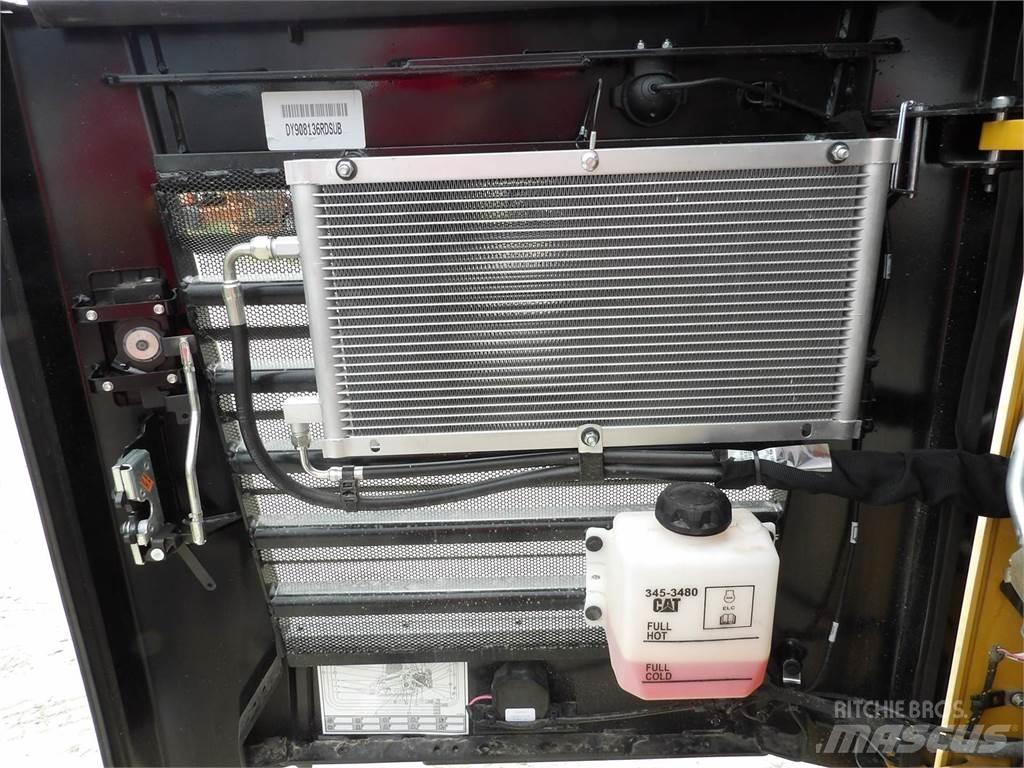 CAT 299D3 Minicarregadeiras