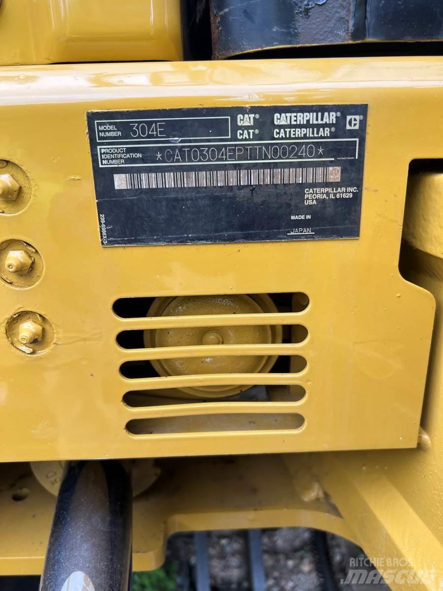 CAT 304E Miniescavadeiras