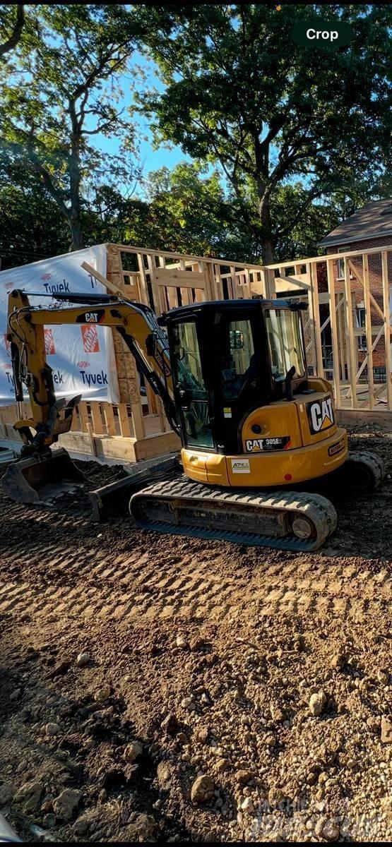 CAT 305 Miniescavadeiras
