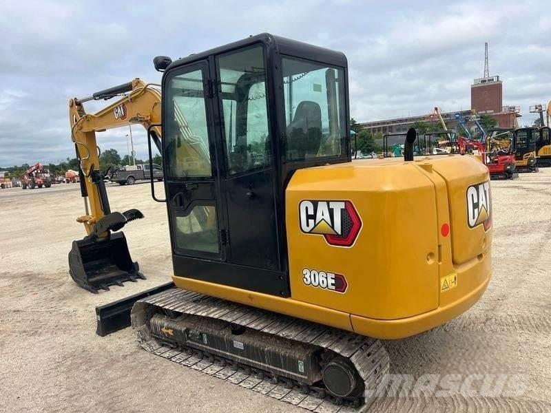 CAT 306E2 Miniescavadeiras