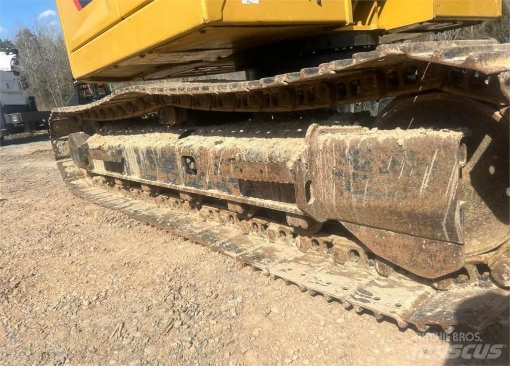 CAT 310 Miniescavadeiras