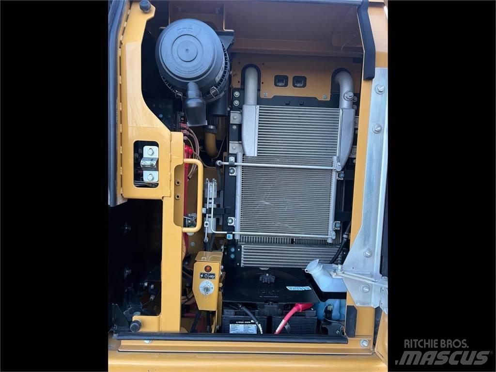 CAT 313FL Escavadeiras de esteiras