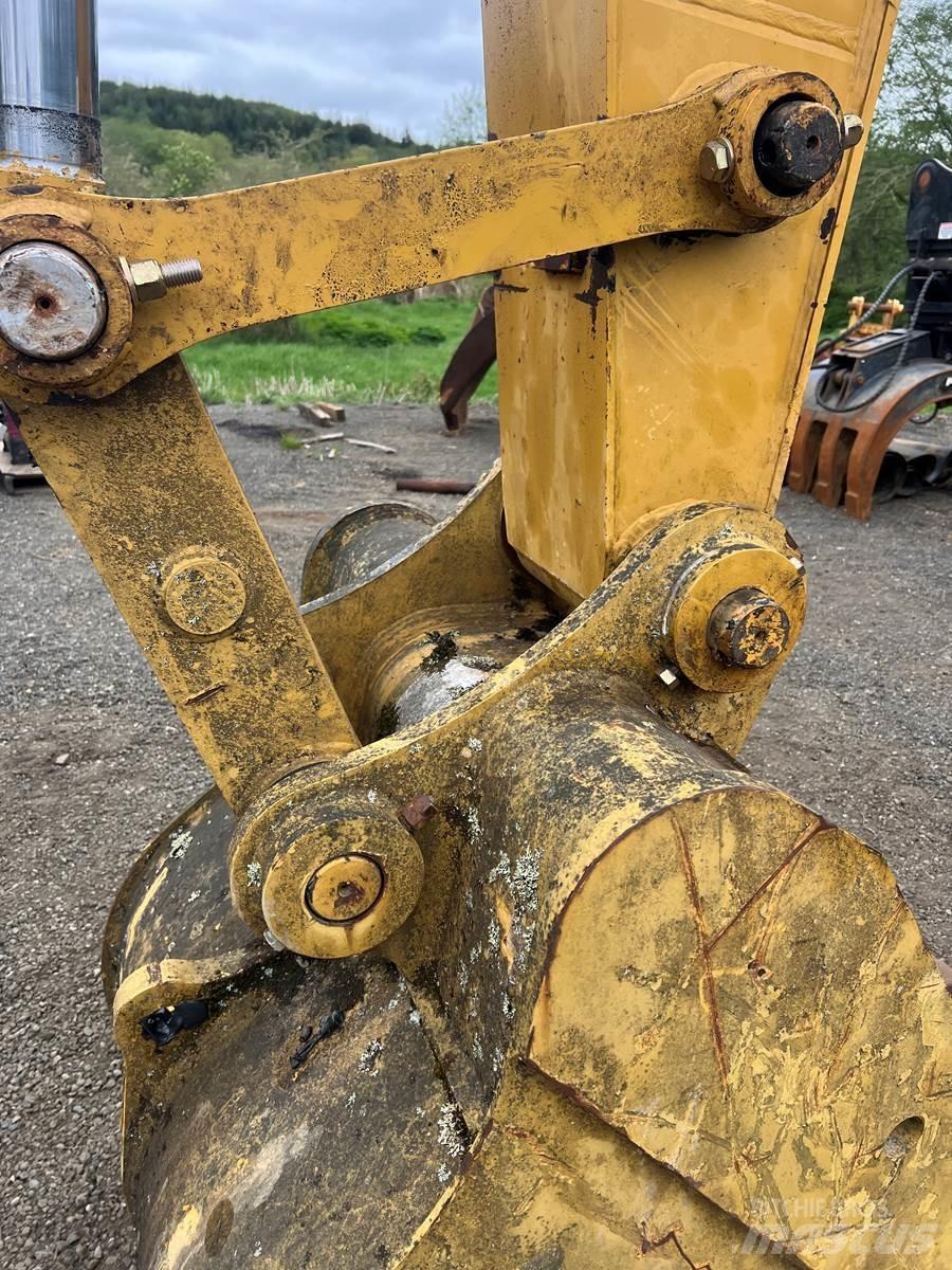 CAT 322C Escavadeiras de esteiras