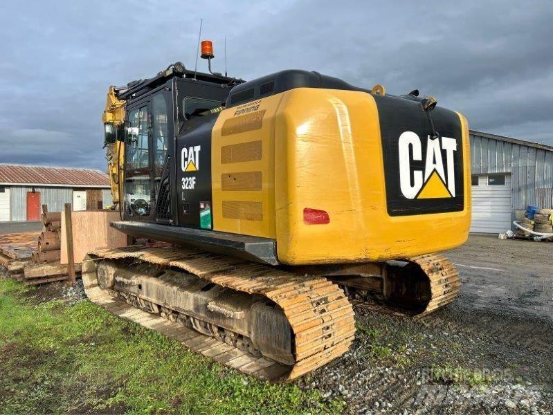 CAT 323FL Escavadeiras de esteiras