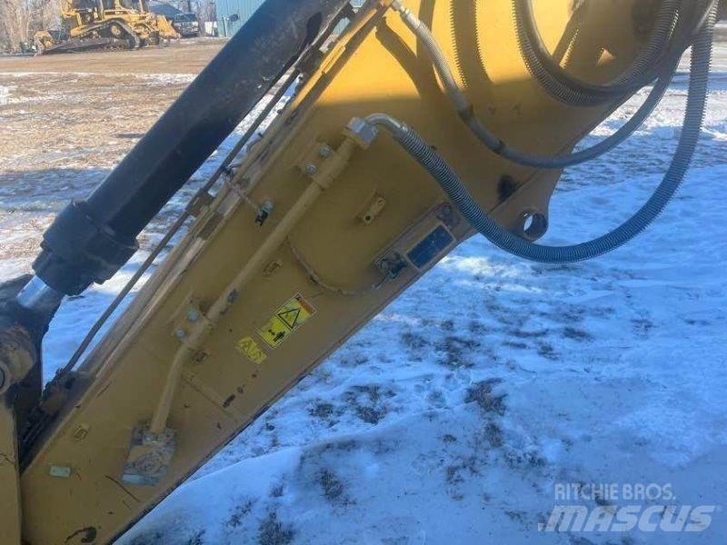 CAT 323FL Escavadeiras de esteiras
