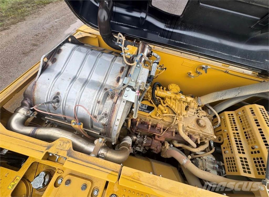 CAT 323FL Escavadeiras de esteiras