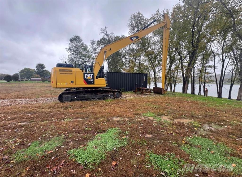 CAT 326F Escavadoras de longo alcance