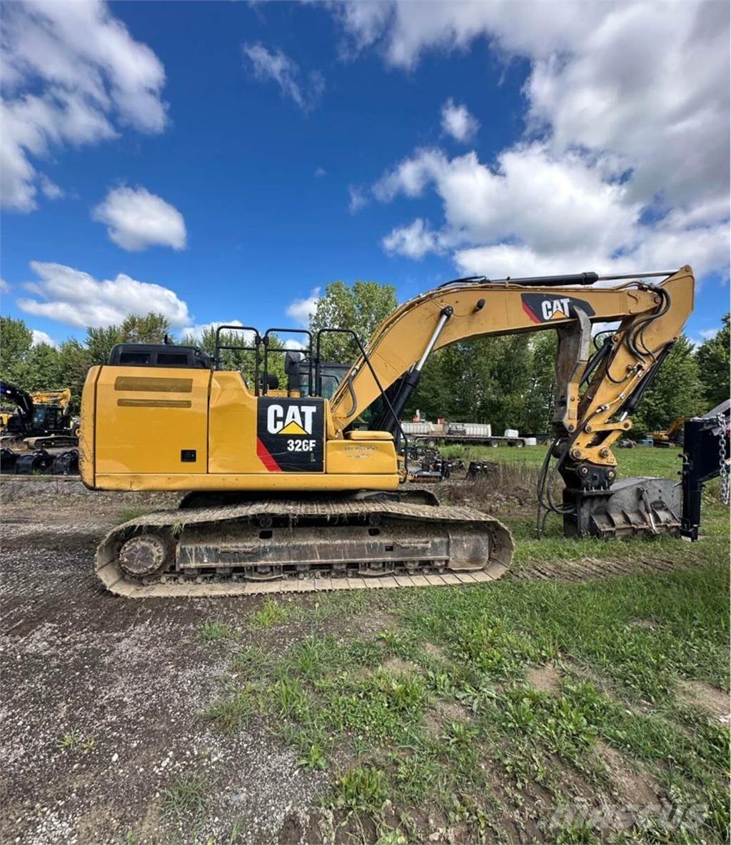 CAT 326FL Escavadeiras de esteiras