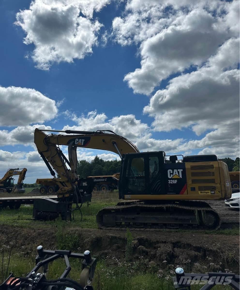 CAT 326FL Escavadeiras de esteiras
