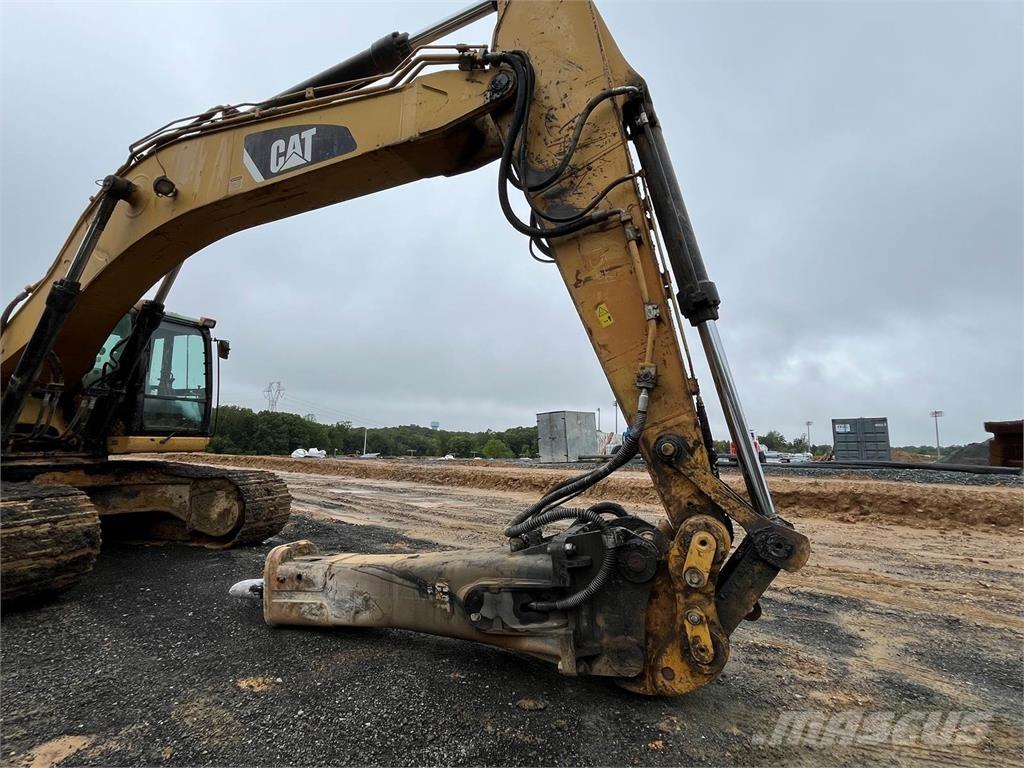 CAT 330DL Escavadeiras de esteiras