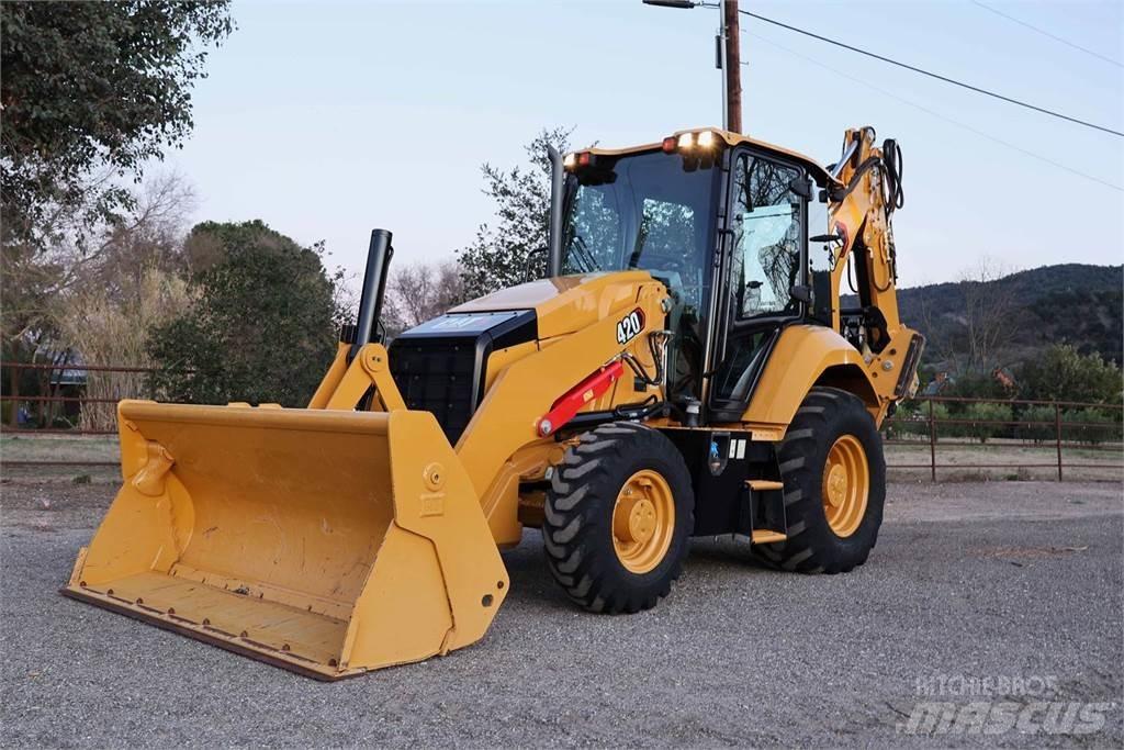 CAT 420 Retroescavadeiras
