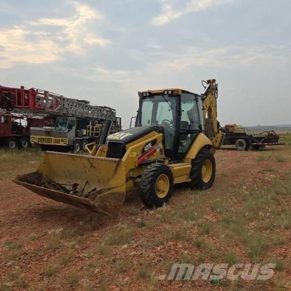 CAT 420E Retroescavadeiras