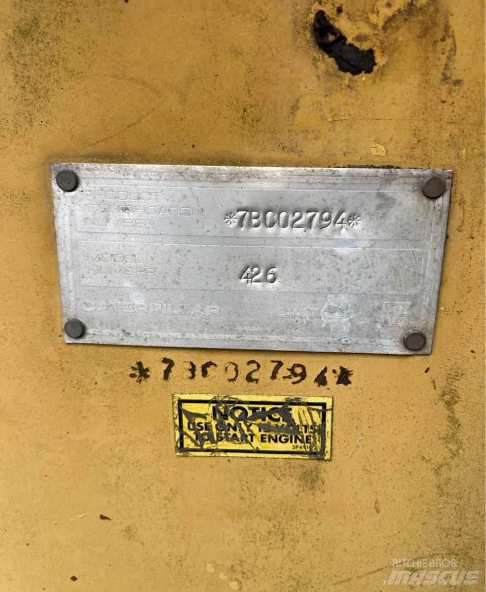 CAT 426 Retroescavadeiras
