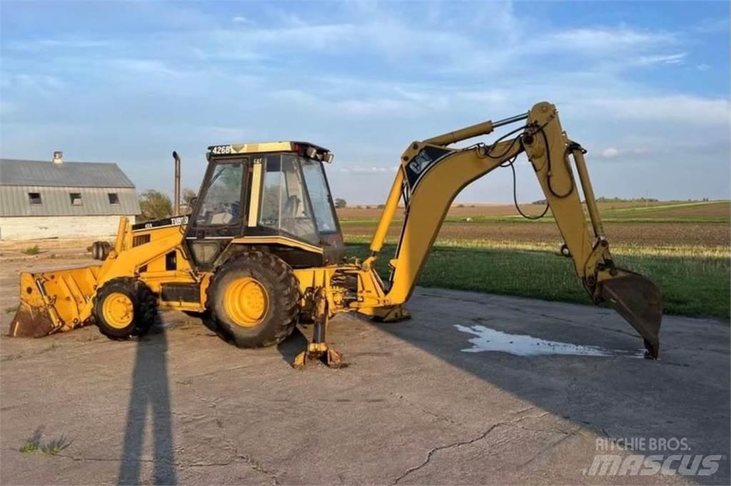 CAT 426B Retroescavadeiras