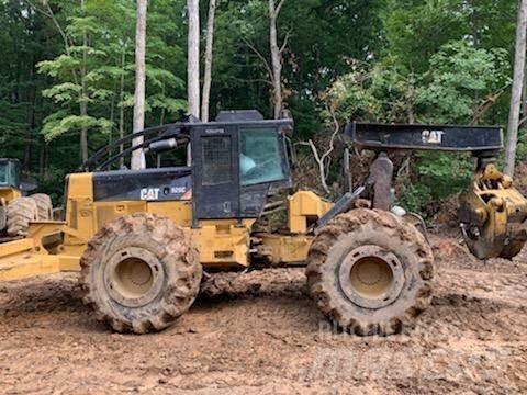 CAT 525C Rechegadores