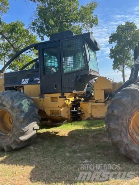 CAT 525C Rechegadores