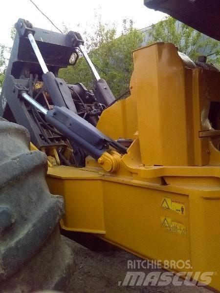 CAT 525C Rechegadores