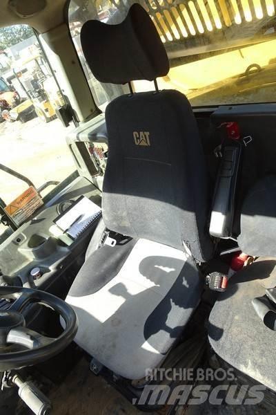 CAT 730 Caminhões articulados