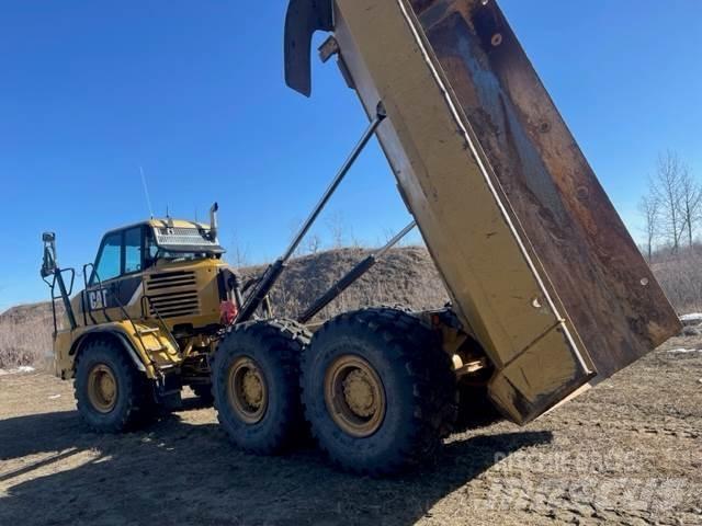 CAT 730 Caminhões articulados