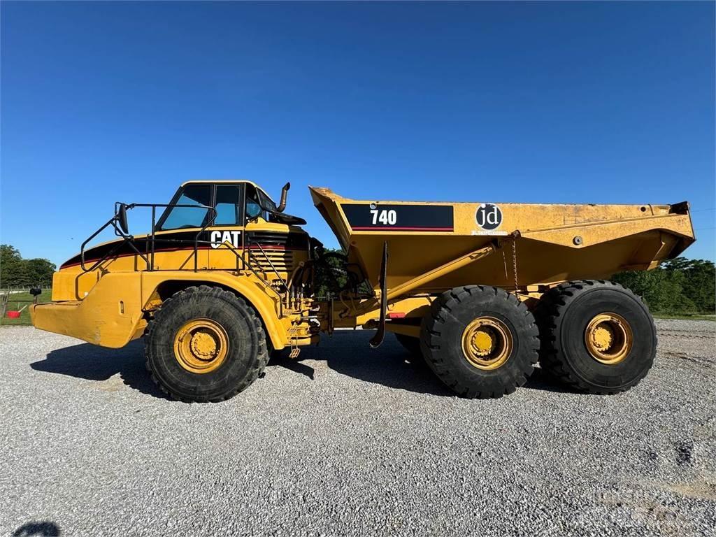 CAT 740 Caminhões articulados