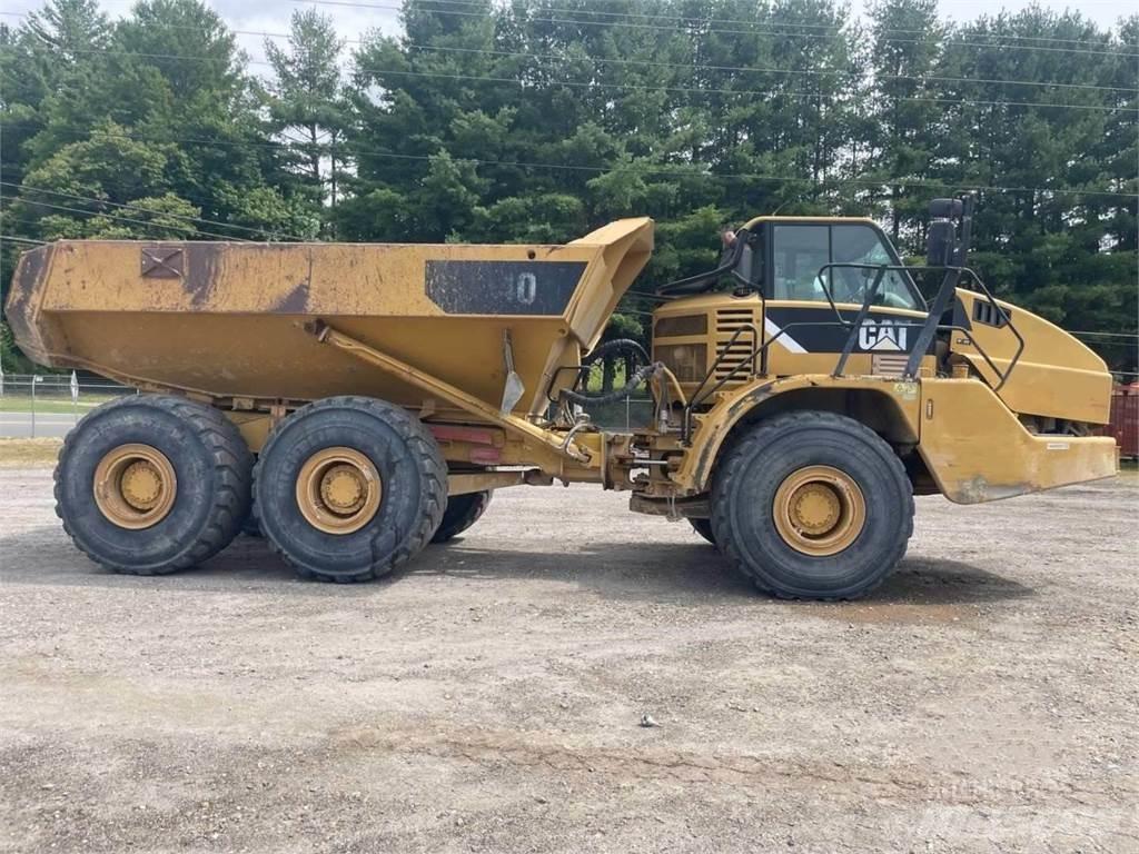 CAT 740 Caminhões articulados