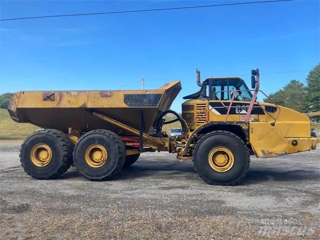 CAT 740 Caminhões articulados