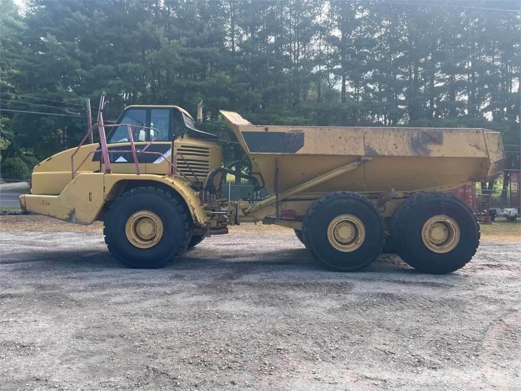 CAT 740 Caminhões articulados