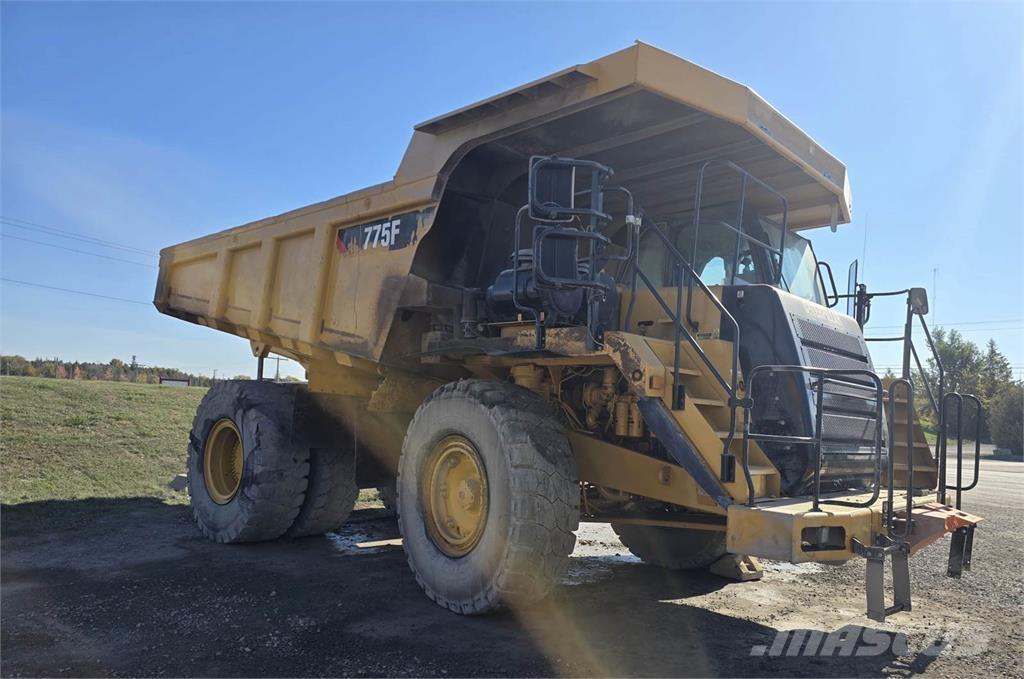 CAT 775F Caminhões articulados