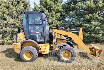 CAT 903D Carregadeiras de rodas