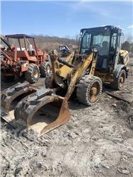 CAT 906H2 Carregadeiras de rodas