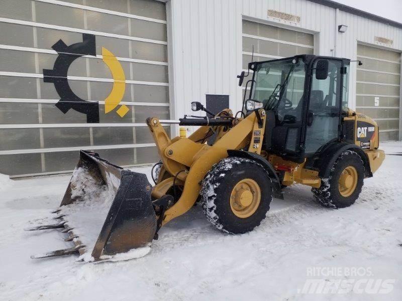 CAT 906M Carregadeiras de rodas