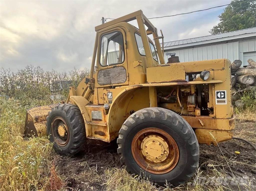 CAT 922B Carregadeiras de rodas