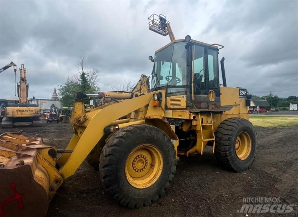 CAT 924F Carregadeiras de rodas